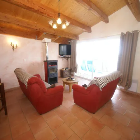 Stone With Panoramic Views *