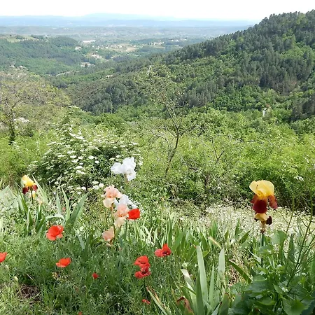 펜션 Stone With Panoramic Views Rocher